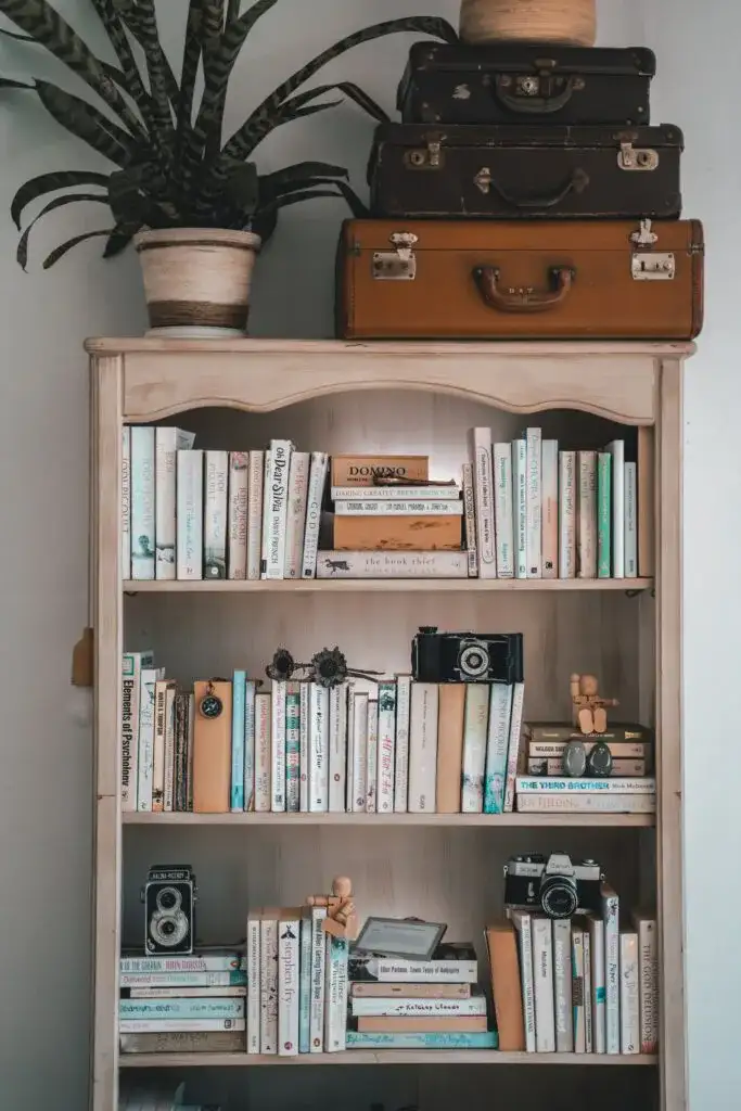 simple-ways-to-get-paid-to-read-book-online